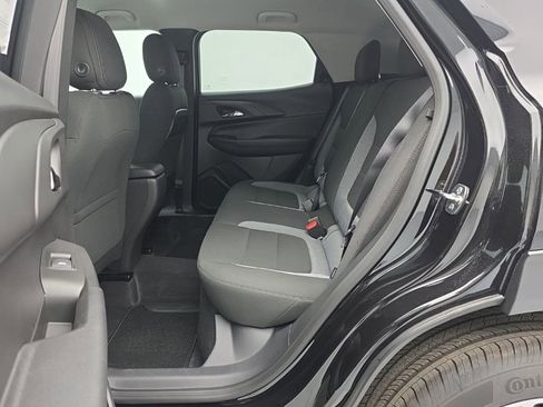 Used 2026 Chevrolet TrailBlazer LT w/ Driver Confidence Package image 40