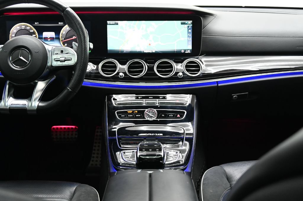 Used 2019 Mercedes-Benz E 63 AMG S image 30