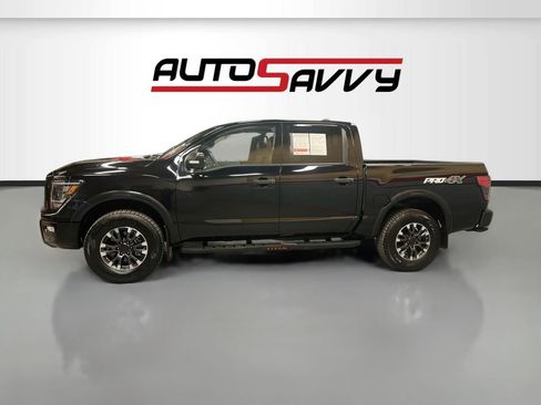 Used 2024 Nissan Titan PRO-4X w/ Pro-4x Convenience Package AWD/4WD image 4