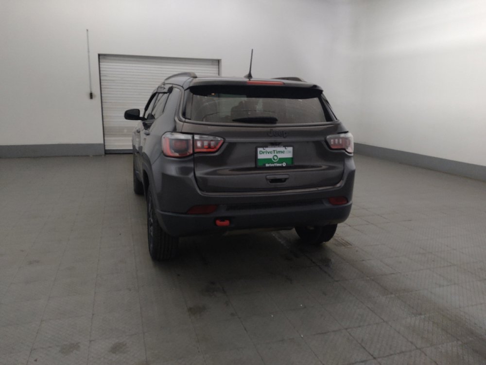 Used 2019 Jeep Compass Trailhawk AWD/4WD image 6