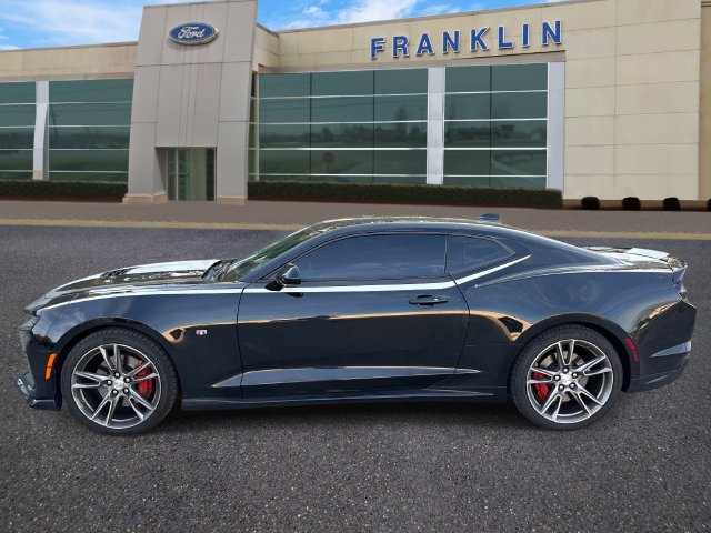 Used 2021 Chevrolet Camaro SS w/ LPO, Ground Effects Package RWD image 4