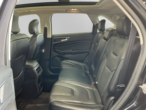 Used 2017 Ford Edge Titanium w/ Canadian Touring Package AWD/4WD image 13