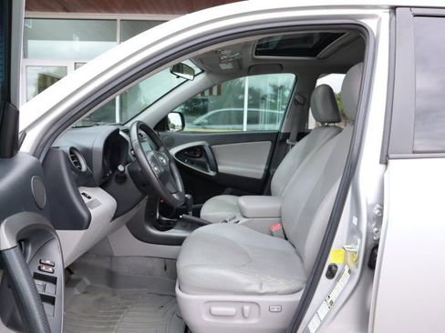Used 2011 Toyota RAV4 Limited w/ Limited Extra Value Pkg AWD/4WD image 9