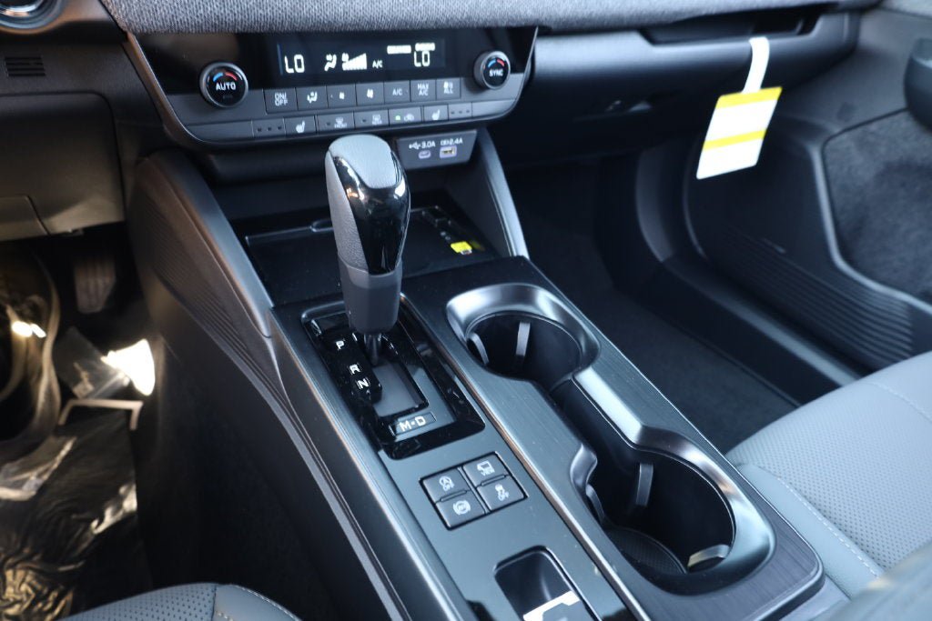 New 2026 Subaru Outback Limited XT AWD/4WD image 13