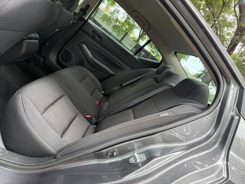 Used 2026 Nissan Altima 2.5 SV FWD image 23