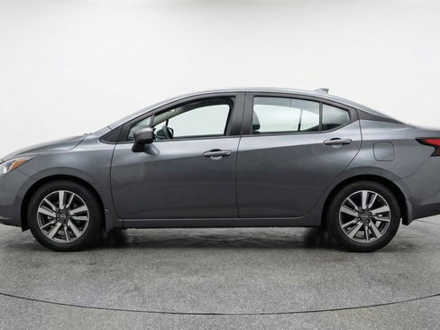 Used 2025 Nissan Versa SV FWD image 5