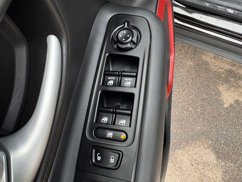 Certified 2023 Jeep Renegade Trailhawk image 18