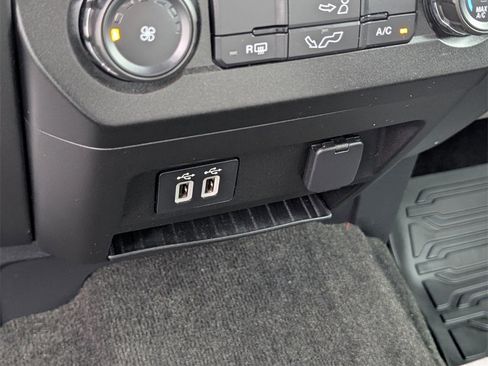 Used 2019 Ford F150 XLT w/ Equipment Group 301A Mid image 20