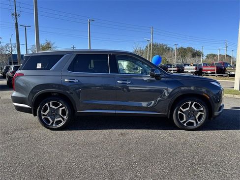 New 2025 Hyundai Palisade SEL image 2