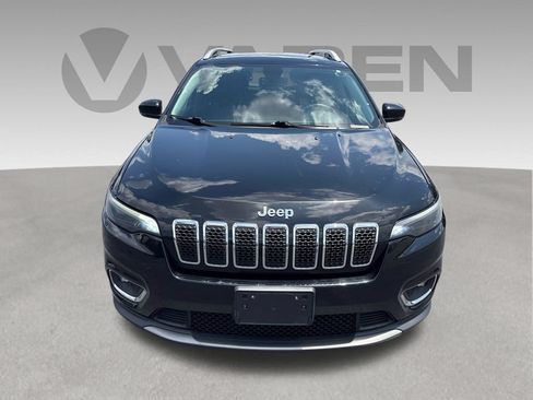 Used 2019 Jeep Cherokee Limited AWD/4WD image 2