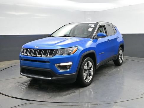 Used 2020 Jeep Compass Limited w/ Luxury Seat Group AWD/4WD image 8