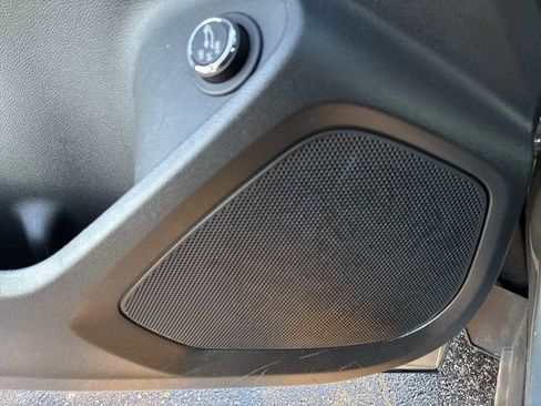 Used 2024 Chevrolet TrailBlazer RS w/ Convenience Package image 23