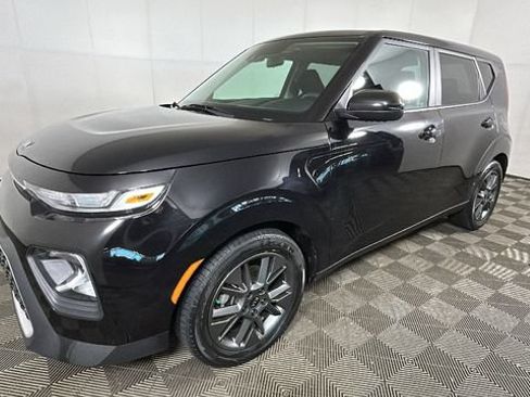Used 2021 Kia Soul S FWD image 7
