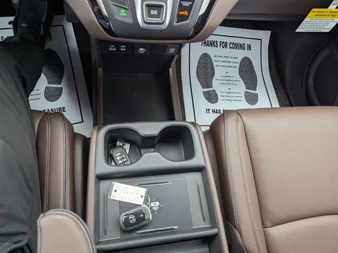 New 2026 Honda Odyssey Touring image 22