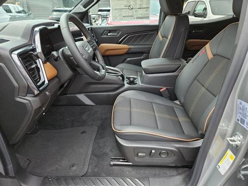 New 2026 GMC Canyon AT4 AWD/4WD image 17