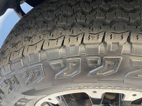 Used 2024 Toyota Tundra SR5 image 40