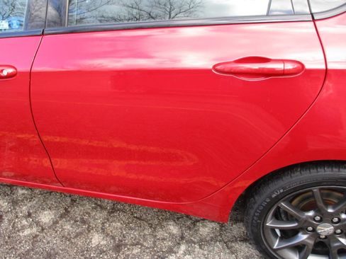 Used 2015 Dodge Dart SXT image 15