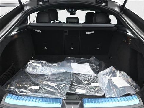 New 2026 Mercedes-Benz GLE 53 AMG 4MATIC Coupe image 24