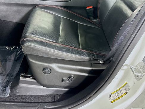 Used 2024 Dodge Durango GT image 25