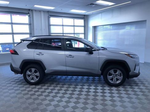 Certified 2025 Toyota RAV4 LE AWD/4WD image 35