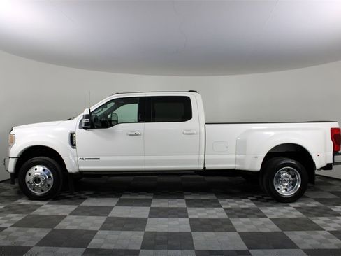 Used 2022 Ford F450 Lariat w/ Lariat Ultimate Package image 5