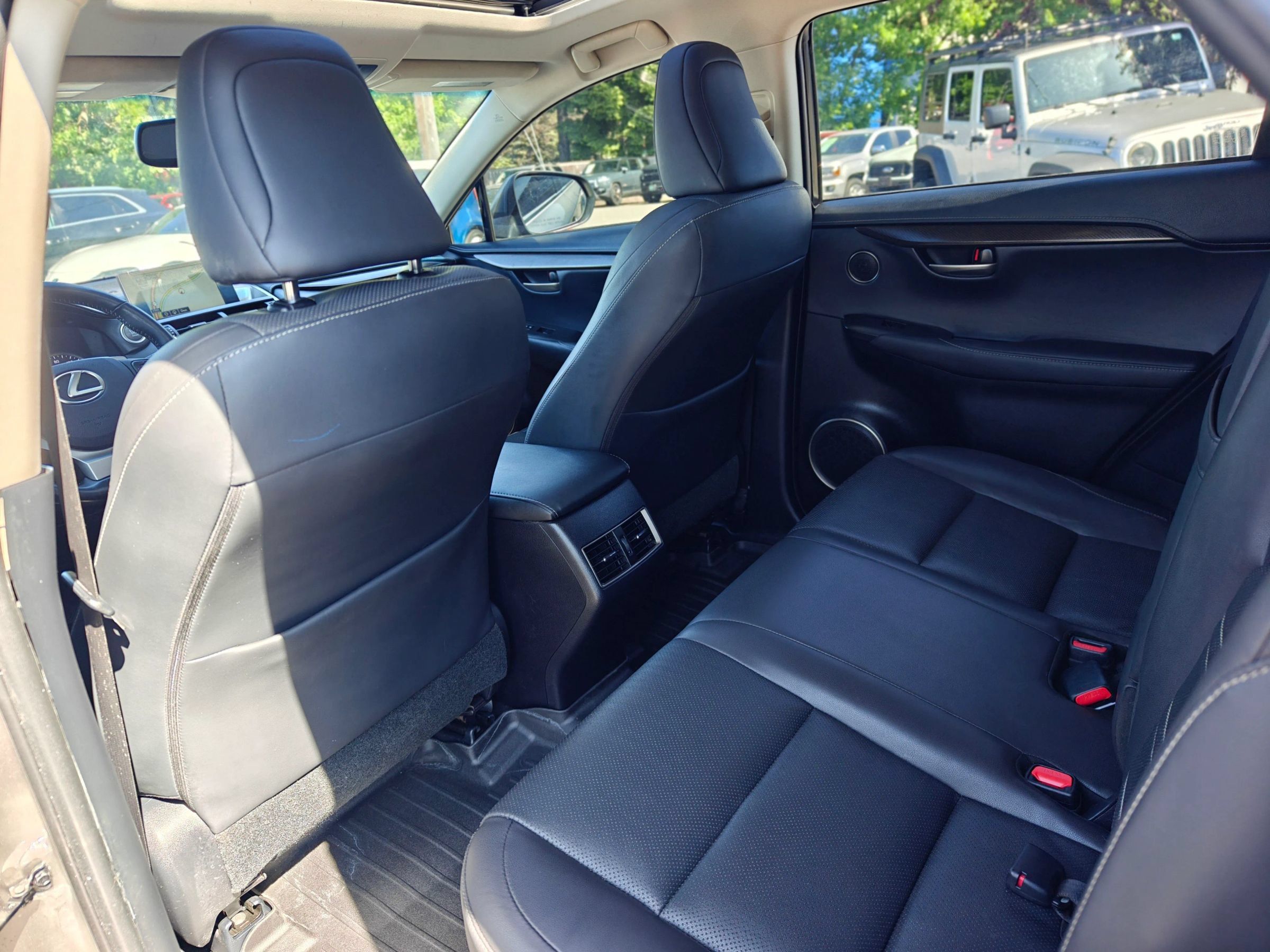Used 2016 Lexus NX 200t AWD w/ Premium Package image 35