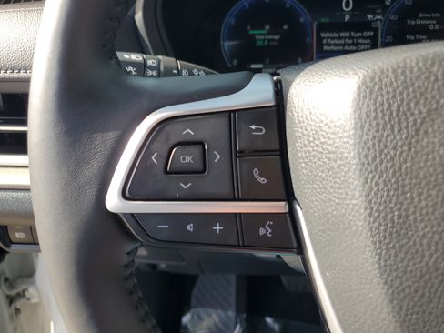 Used 2024 Toyota Grand Highlander XLE image 24