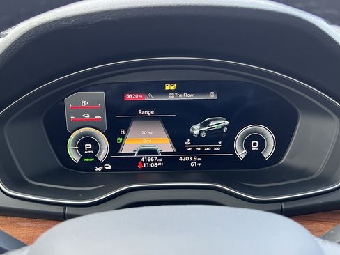 Used 2022 Audi Q5 e Premium image 21