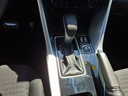 Used 2024 Mitsubishi Eclipse Cross LE AWD/4WD image 15