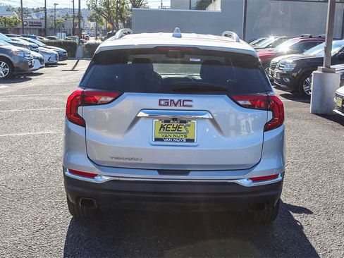 Used 2020 GMC Terrain SLT w/ Preferred Package image 6