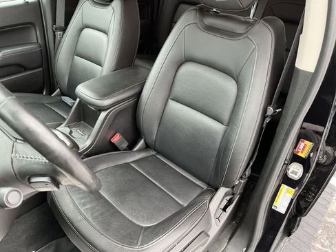 Used 2019 GMC Canyon SLT w/ Driver Alert Package image 15