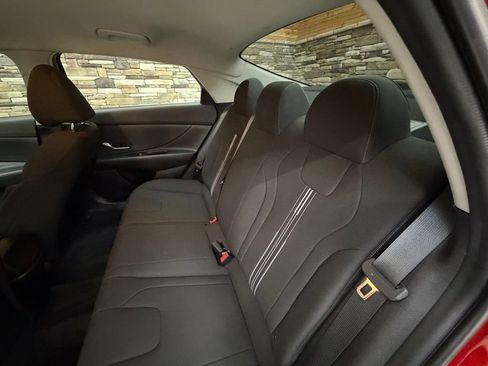 Certified 2023 Hyundai Elantra SEL w/ Cargo Package image 27