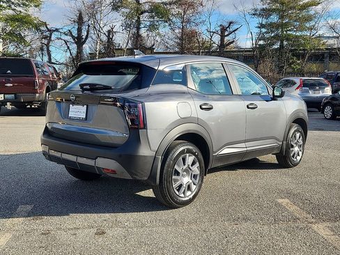 New 2026 Nissan Kicks S image 4