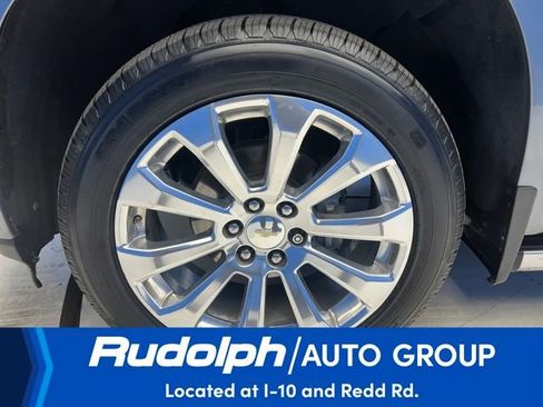 Used 2019 Chevrolet Silverado 1500 High Country w/ Technology Package image 2