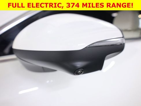 Used 2026 Mercedes-Benz CLA 250+ image 72