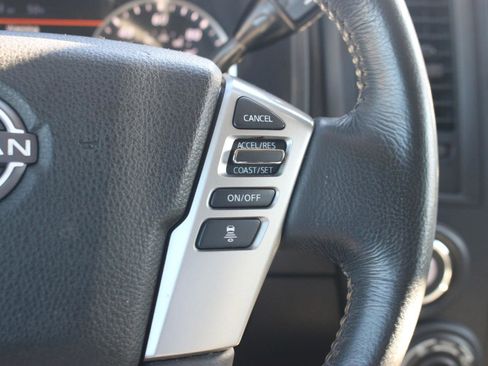 Used 2024 Nissan Titan SV w/ SV Utility Package image 20