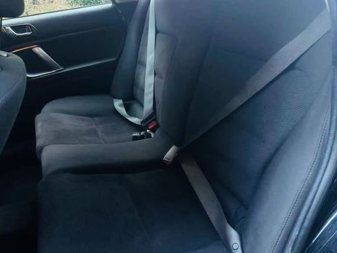 Used 2009 Subaru Outback 2.5i Special Edition image 10