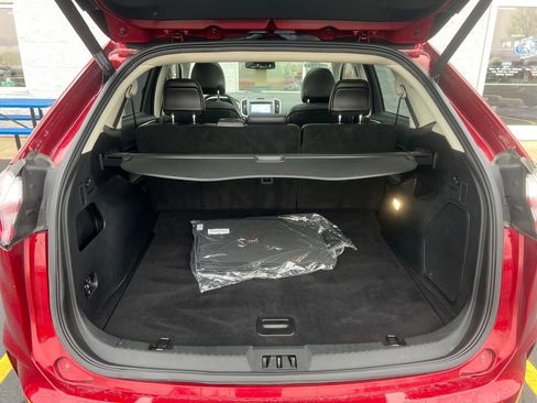 Used 2019 Ford Edge Titanium w/ Equipment Group 301A image 27