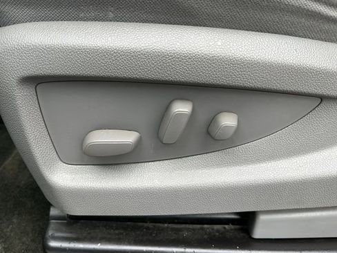 Used 2015 GMC Sierra 1500 SLE w/ SLE Value Package image 16