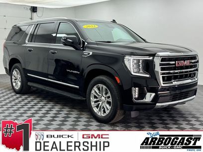 Used 2023 GMC Yukon XL SLT w/ SLT Premium Package