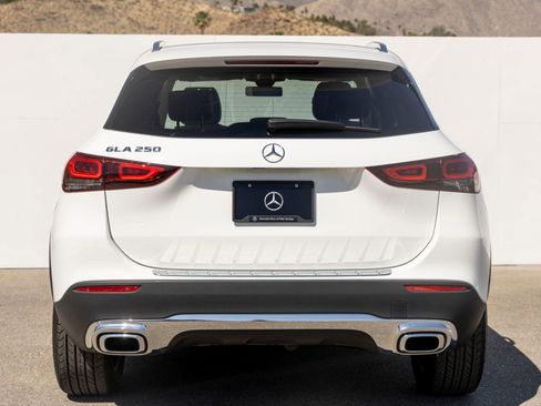 Used 2023 Mercedes-Benz GLA 250 image 9