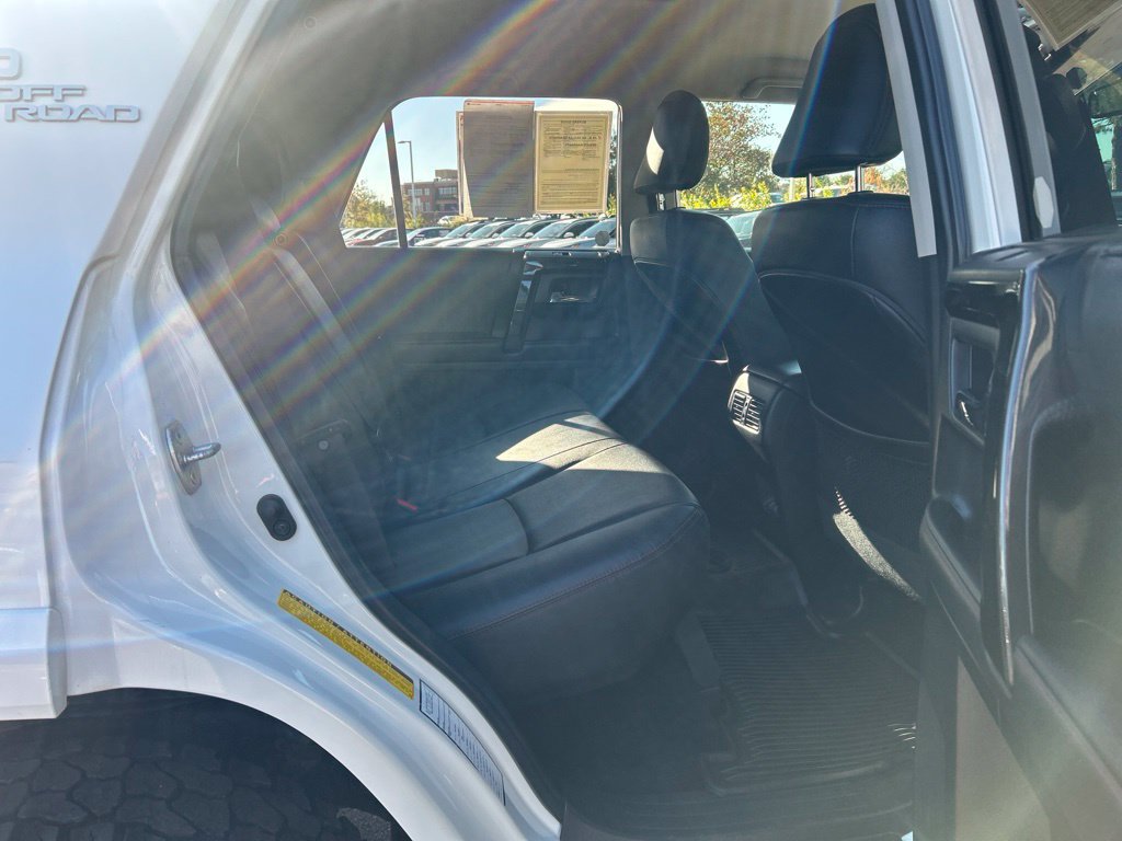 Used 2021 Toyota 4Runner TRD Off-Road Premium AWD/4WD image 16