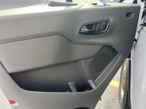 Used 2023 Ford Transit 150 Low Roof RWD image 15