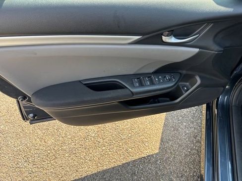 Used 2019 Honda Civic LX image 6