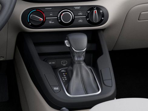 New 2025 Kia Soul LX image 24