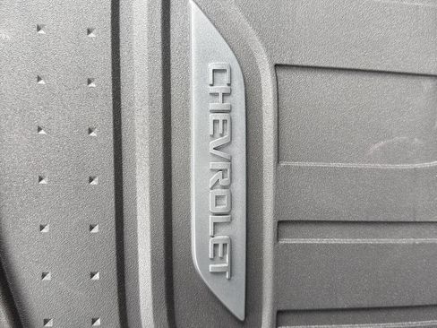 New 2026 Chevrolet Trax RS w/ Sunroof Package image 15