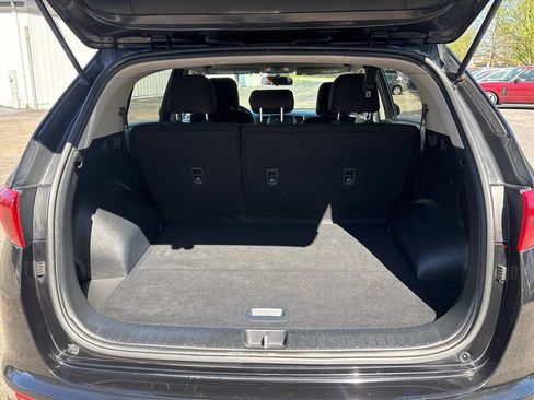 Used 2018 Kia Sportage LX AWD/4WD image 24