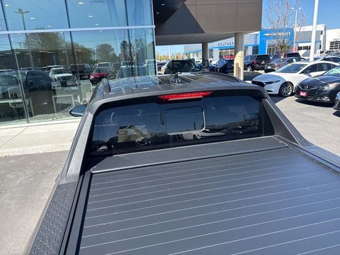 Used 2022 Hyundai Santa Cruz SEL w/ Activity Package image 8