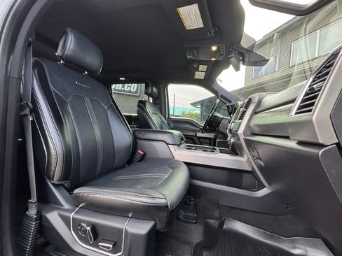 Used 2017 Ford F350 Platinum w/ Platinum Ultimate Package AWD/4WD image 26