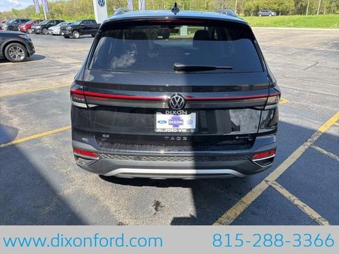 New 2026 Volkswagen Taos SE AWD/4WD image 6